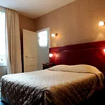 La Bois Joli Restaurant Hotel 3*