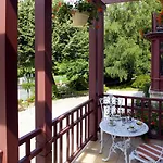 La Bois Joli Restaurant 3*