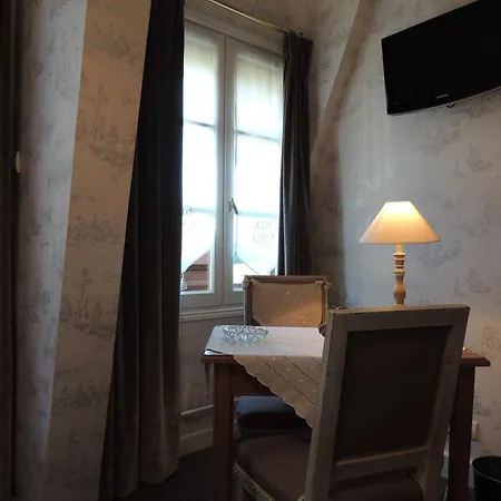 Logis Bois Joli Hotel