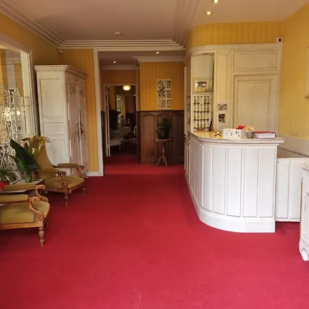La Bois Joli Restaurant Hotel 3*