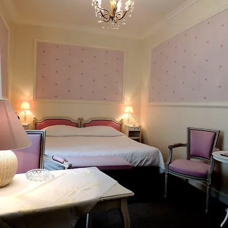 Hotel Logis Bois Joli 3*