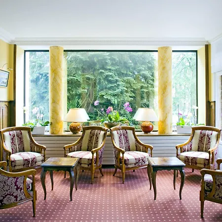 Hotel La Bois Joli Restaurant 3*