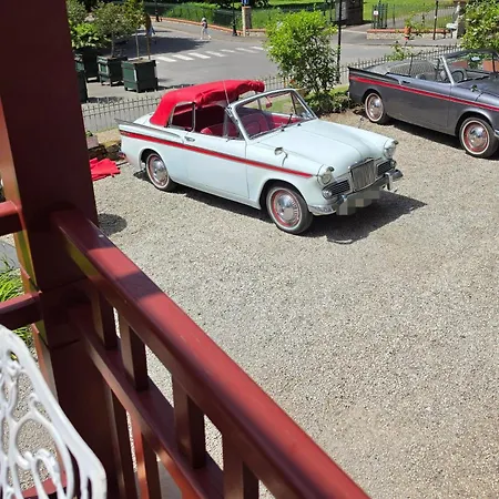 La Bois Joli Restaurant 호텔