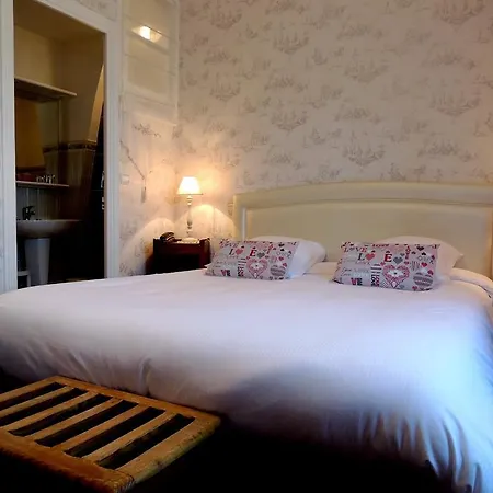 Logis Bois Joli Hotel Bagnoles de l'Orne Normandie