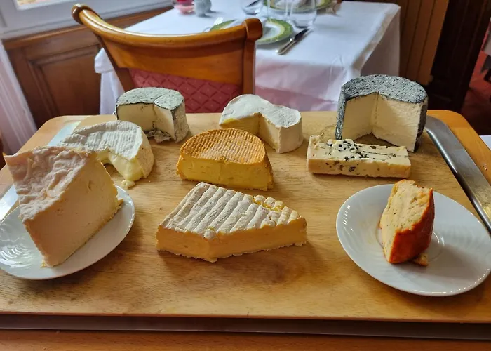 La Bois Joli Restaurant 3*