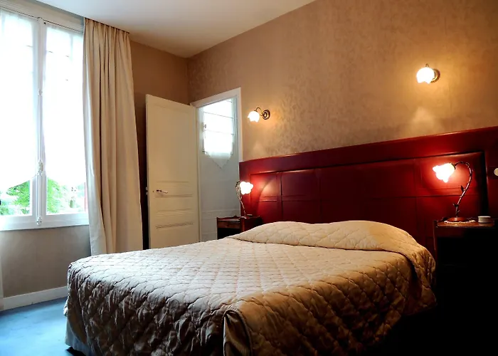 La Bois Joli Restaurant Ξενοδοχείο 3*