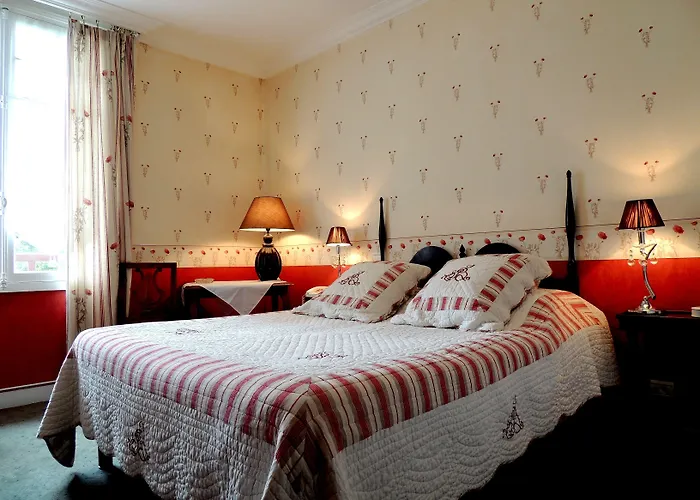 La Bois Joli Restaurant