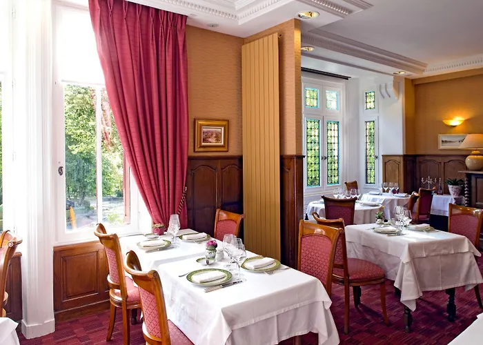 La Bois Joli Restaurant Hotel