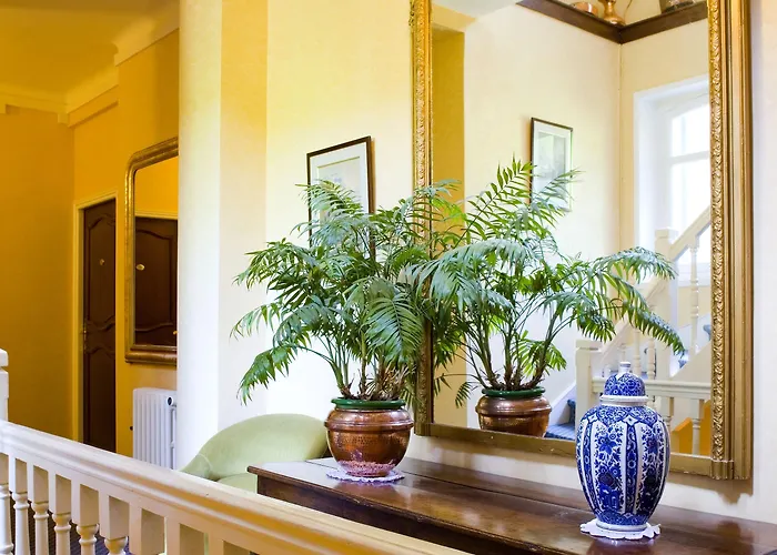 La Bois Joli Restaurant